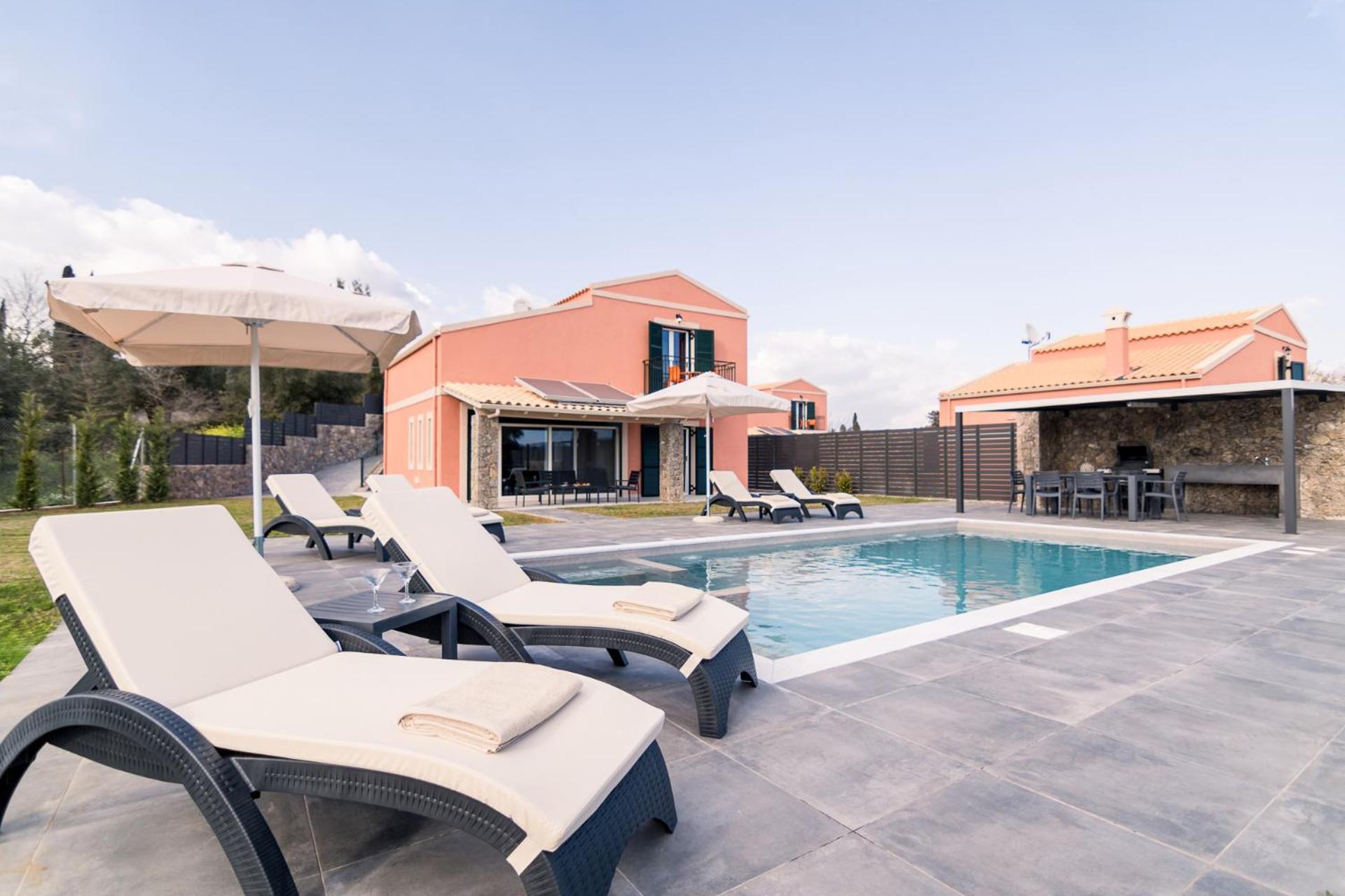 Castelia Luxury Ágios Ioánnis