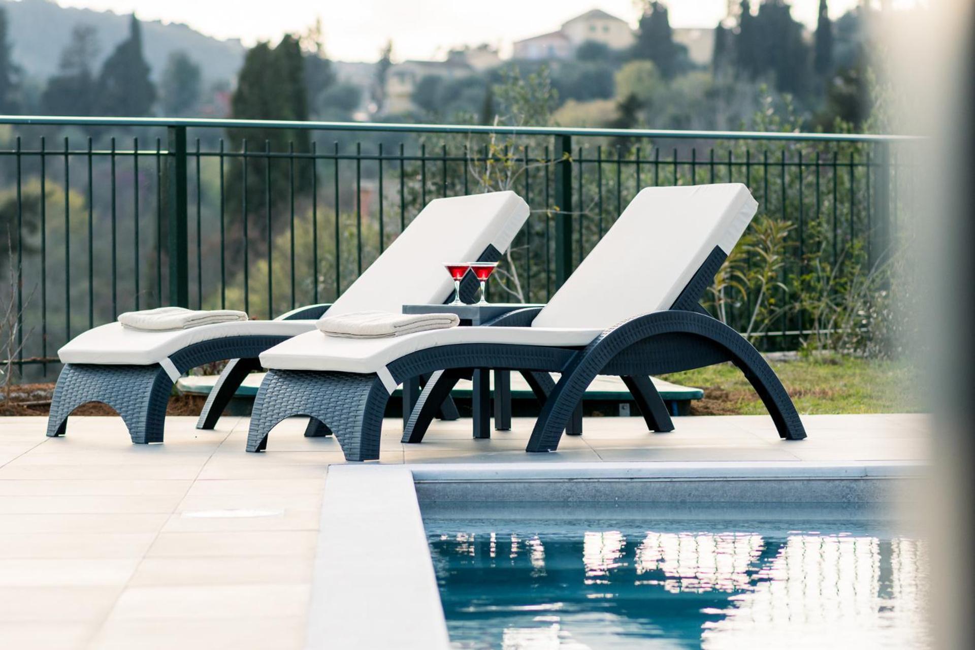 Castelia Luxury Villa