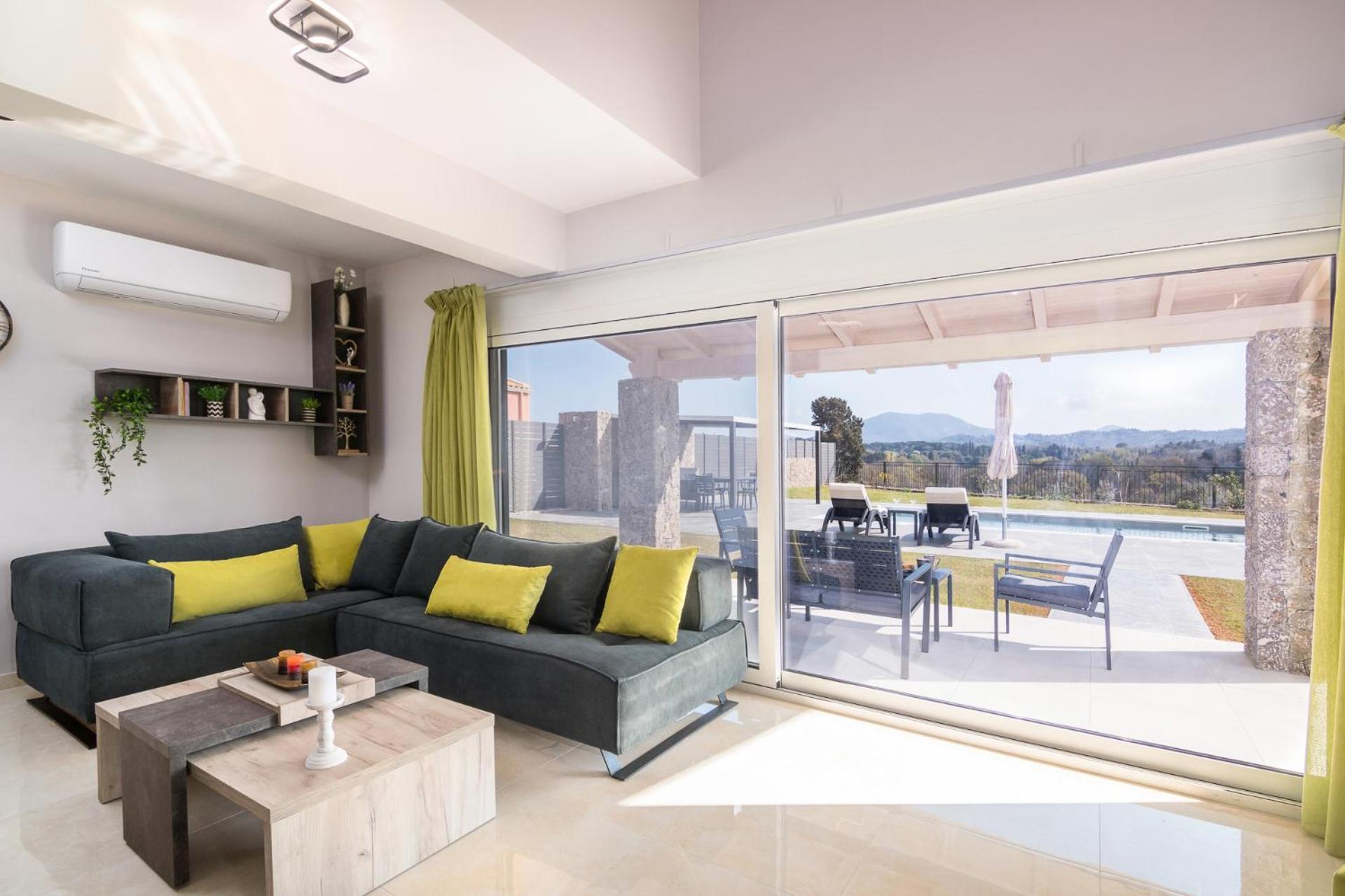 Castelia Luxury Ágios Ioánnis